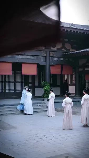 ผูกฤทัยท่านอ๋อง