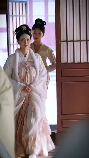 ผูกฤทัยท่านอ๋อง