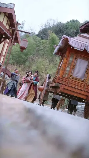 ผูกฤทัยท่านอ๋อง