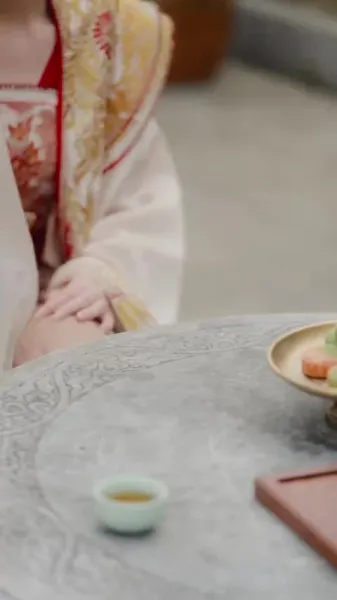 สองจักรพรรดินีเกิดใหม่