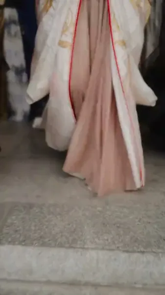 สองจักรพรรดินีเกิดใหม่