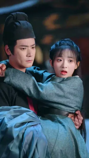 จากห้องออฟฟิศสู่หัวใจฮ้องเต้  