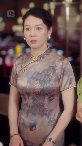 รักร้อนแรงของเจ้าพ่อเถื่อน