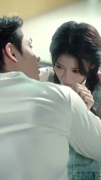 รักร้อนแรงของเจ้าพ่อเถื่อน