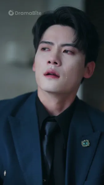 เหนืออุโมงค์แห่งความมืด