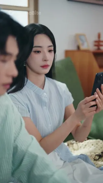 เหนืออุโมงค์แห่งความมืด