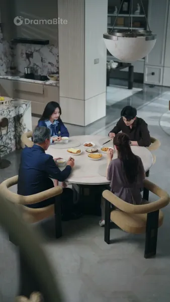 เหนืออุโมงค์แห่งความมืด