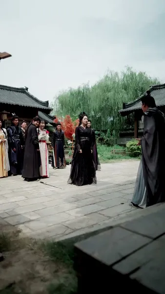 การไล่รักของราชันย์