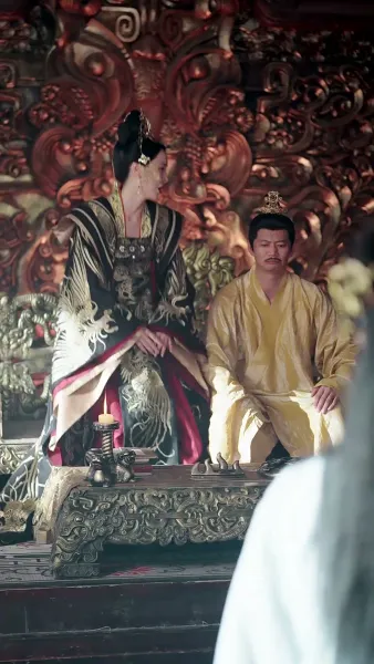 การไล่รักของราชันย์