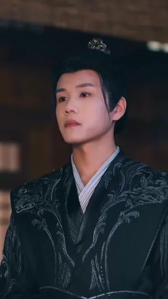 บุรุษลวงล้วงหัวใจอ๋องพันปี