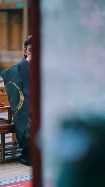 บุรุษลวงล้วงหัวใจอ๋องพันปี