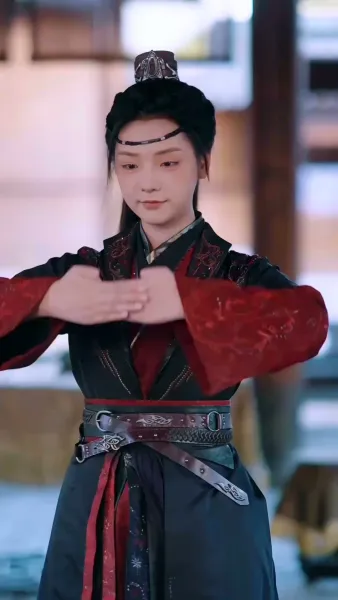 บุรุษลวงล้วงหัวใจอ๋องพันปี