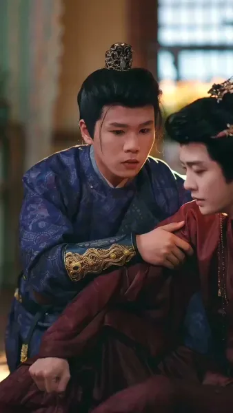 บุรุษลวงล้วงหัวใจอ๋องพันปี