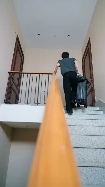 รักเพียงใด ก็มิอาจอุ่นใจเธอ