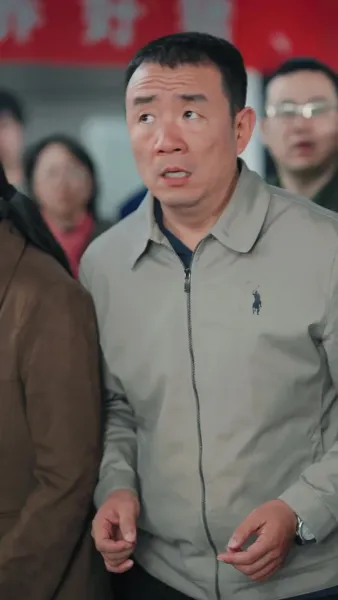 เลี้ยงหมูได้แต่งเจ้านาย