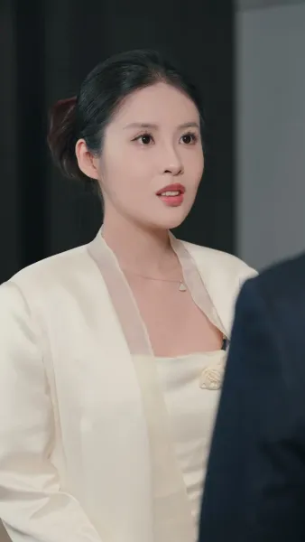 เลี้ยงหมูได้แต่งเจ้านาย