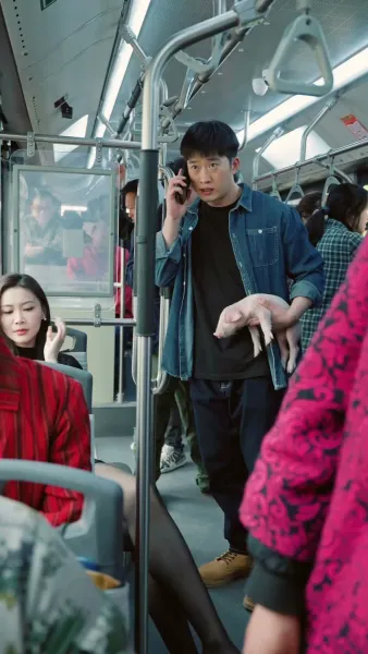 เลี้ยงหมูได้แต่งเจ้านาย