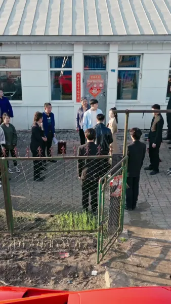 เลี้ยงหมูได้แต่งเจ้านาย