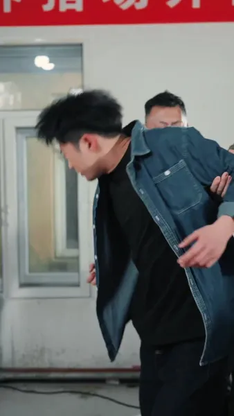 เลี้ยงหมูได้แต่งเจ้านาย