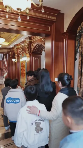 ตามหาพ่อตัวจริง: กอบกู้ลูกสาวผู้บริหาร