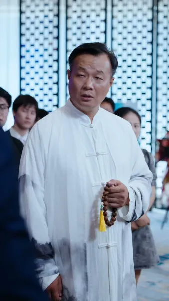 หมอวิเศษกลับผงาดอีกครั้ง