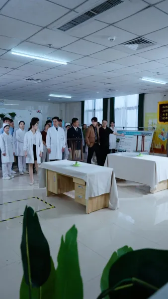 หมอวิเศษกลับผงาดอีกครั้ง