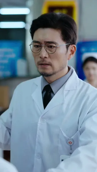 หมอวิเศษกลับผงาดอีกครั้ง