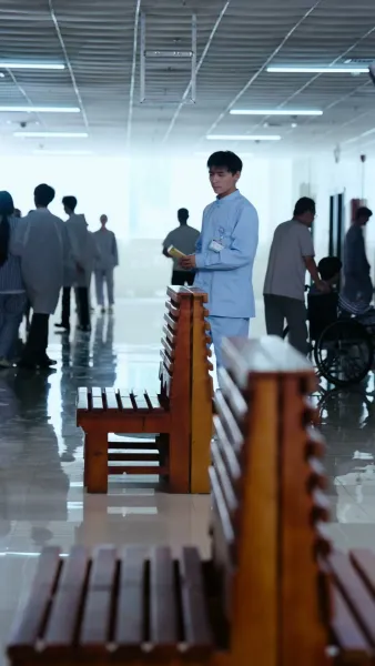 หมอวิเศษกลับผงาดอีกครั้ง