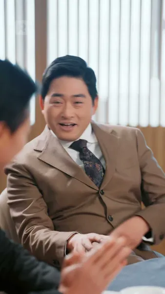 แม่ฉันเป็นเศรษฐีพันล้านเหรอ