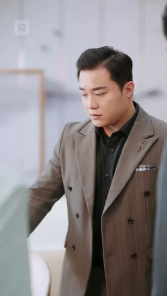 แม่ฉันเป็นเศรษฐีพันล้านเหรอ