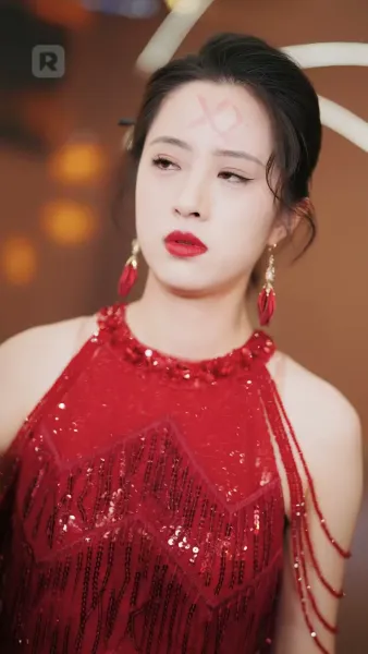 แม่ฉันเป็นเศรษฐีพันล้านเหรอ