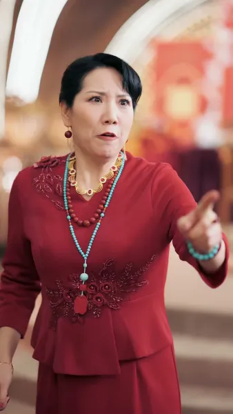 แม่ฉันเป็นเศรษฐีพันล้านเหรอ