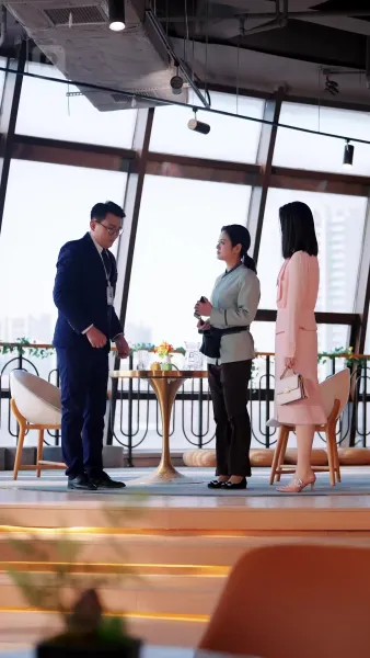 แม่ฉันเป็นเศรษฐีพันล้านเหรอ