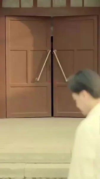 เวลาเดินทาง: หลงรักน้องสาวบุญธรรม