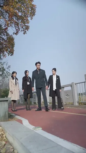 เมื่อรักข้ามขอบจักรวาล