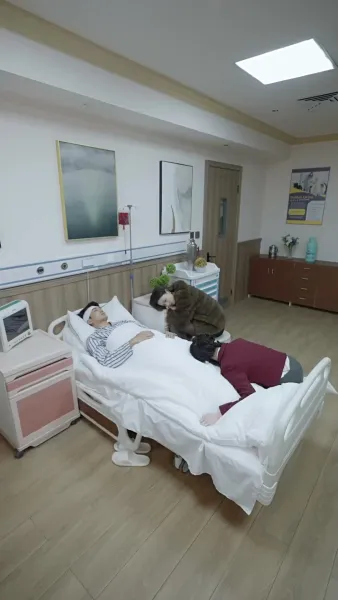 เมื่อรักข้ามขอบจักรวาล