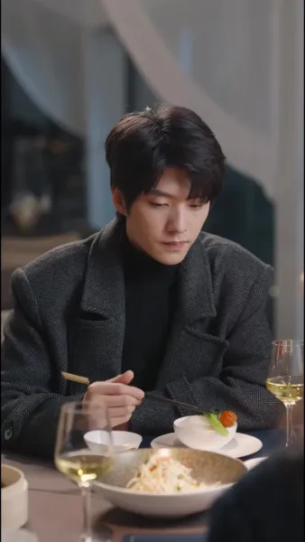 เมื่อรักย้อนกลับมา