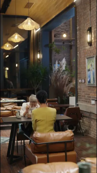 เมื่อรักย้อนกลับมา