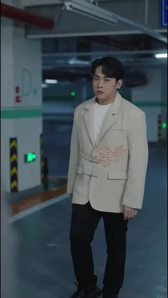 เมื่อรักย้อนกลับมา