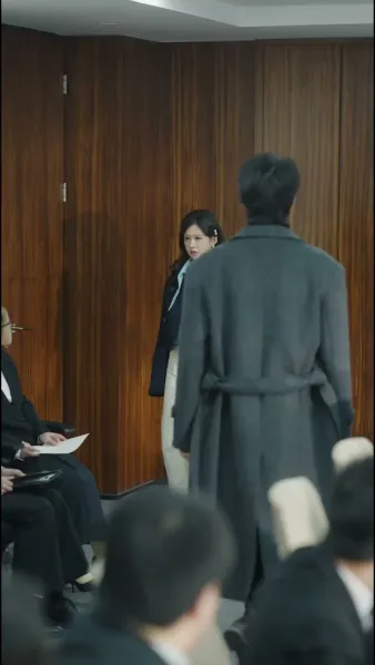 เมื่อรักย้อนกลับมา