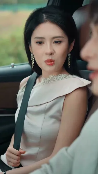 เล่ห์รักซ่อนใจ