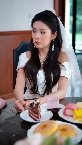 เล่ห์รักซ่อนใจ