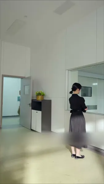 ทอดทิ้งสามีที่เชื่อใจคนอื่นไป