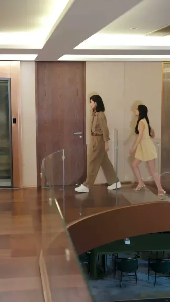 เธอผู้กลับมาพร้อมความจริง