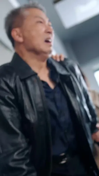 เธอผู้กลับมาพร้อมความจริง