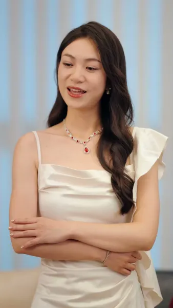 เธอผู้กลับมาพร้อมความจริง