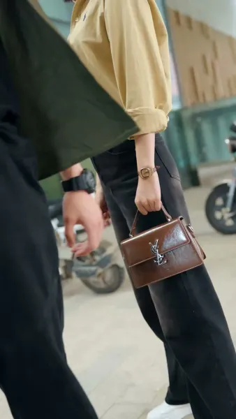 เธอผู้กลับมาพร้อมความจริง