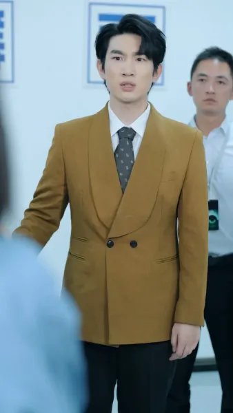 เธอผู้กลับมาพร้อมความจริง