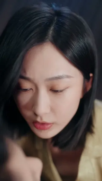 เธอผู้กลับมาพร้อมความจริง