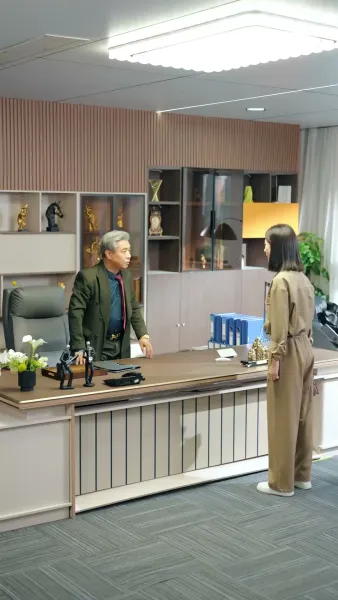 เธอผู้กลับมาพร้อมความจริง